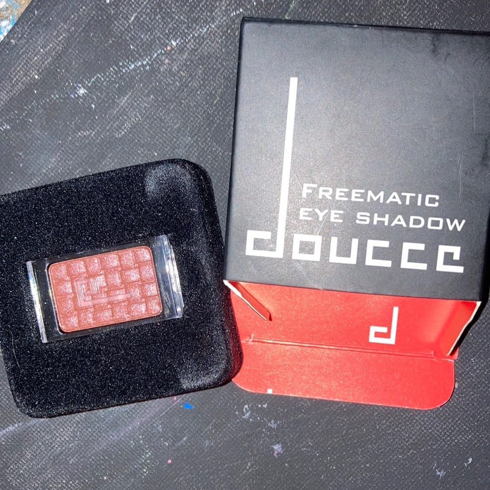 DOUCCE FREEMATIC SHADOW! TS! Marisa